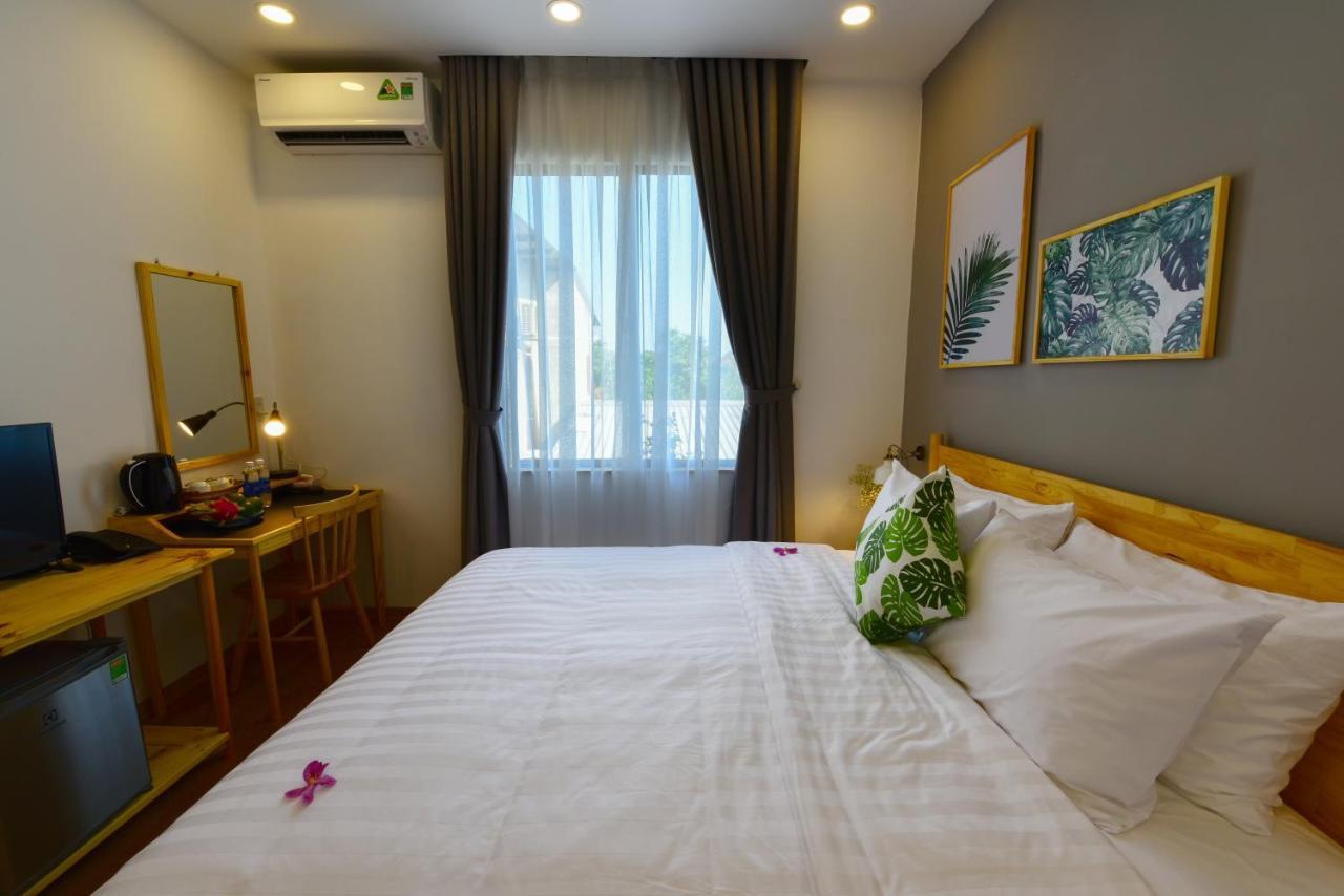 La Paix Hotel 2*